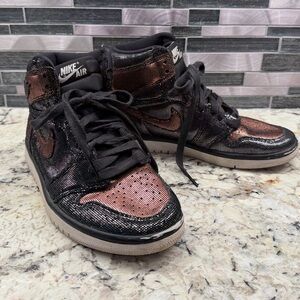 Women's Air Jordan 1 Retro High OG "Fearless" High Top